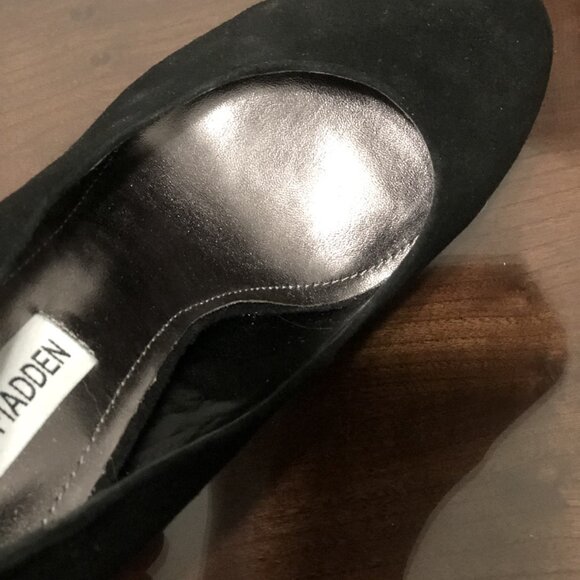 Steve Madden Caryssa Pump Black Suede Platform Heels - Picture 5 of 7